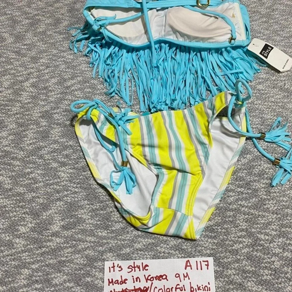 coloured bikini set with‎ top/bottoms Korea size 9M=girl 7-8 years old. SKU-A117